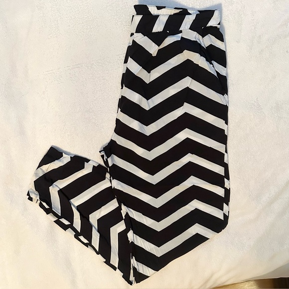 Seafolly Mod Club Out Ziggie Rayon Jogger Pant Women's S black white comfy fun - Picture 1 of 10